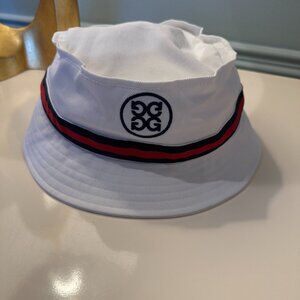 G/FORE Circle G's Bucket Hat White w/Grosgain Blue/Red Ribbon
